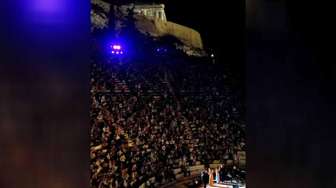 Οργισμένη διάψευση δημοσιεύματος για την συναυλία του Μάριου Φραγκούλη στο Ηρώδειο