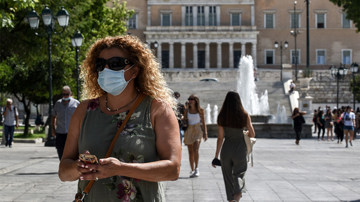 Νέα μέτρα στην Αττική: Με μάσκα στις πλατείες και την εργασία - Λιγότεροι σε θέατρα, σινεμά, συναυλίες