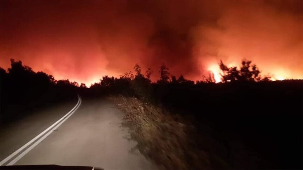 Φωτιά στην Αλεξανδρούπολη: Σε πέντε χλμ. το μέτωπο -  Η 11η το τελευταίο δεκαήμερο στον Έβρο