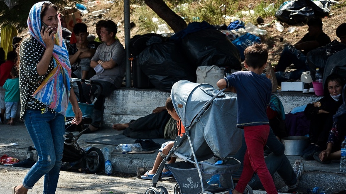 Κομισιόν και Ελλάδα συμφωνούν επί κοινού σχεδίου για νέο κέντρο υποδοχής στη Λέσβο