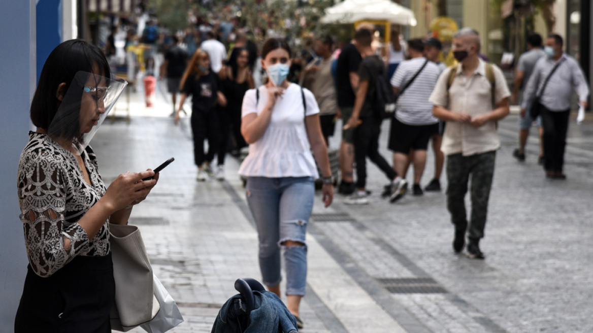 Κορωνοϊός: Ανυποχώρητος παραμένει στην Αττική - «Πρεμιέρα» για το αυτόφωρο των αρνητών μάσκας