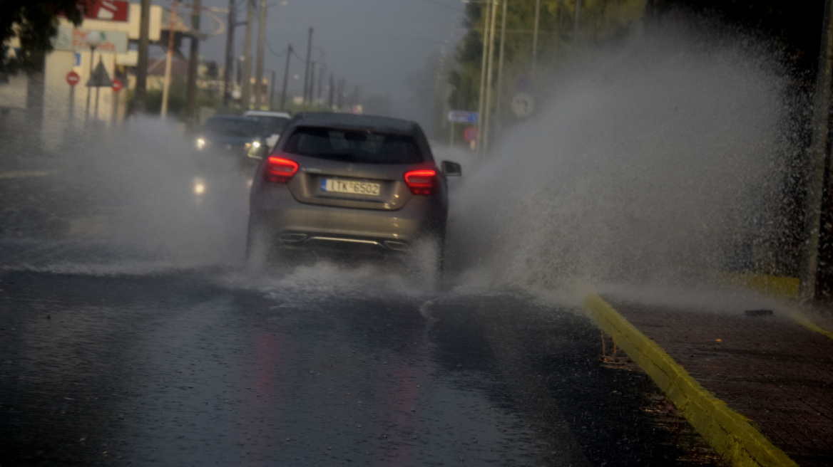 Καιρός: Άστατος σήμερα - Σε ισχύ το έκτακτο δελτίο της ΕΜΥ - Πού θα βρέξει