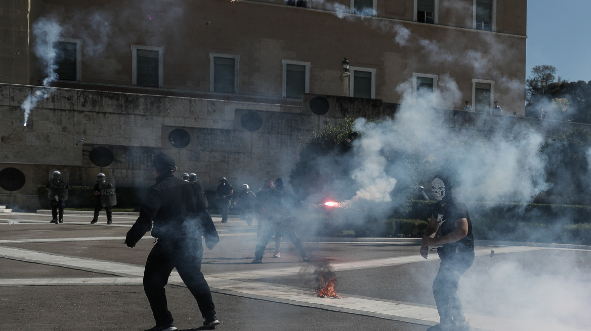 Δύο αλλοδαποί συνελήφθησαν στα επεισόδια κατά την πορεία των μαθητών