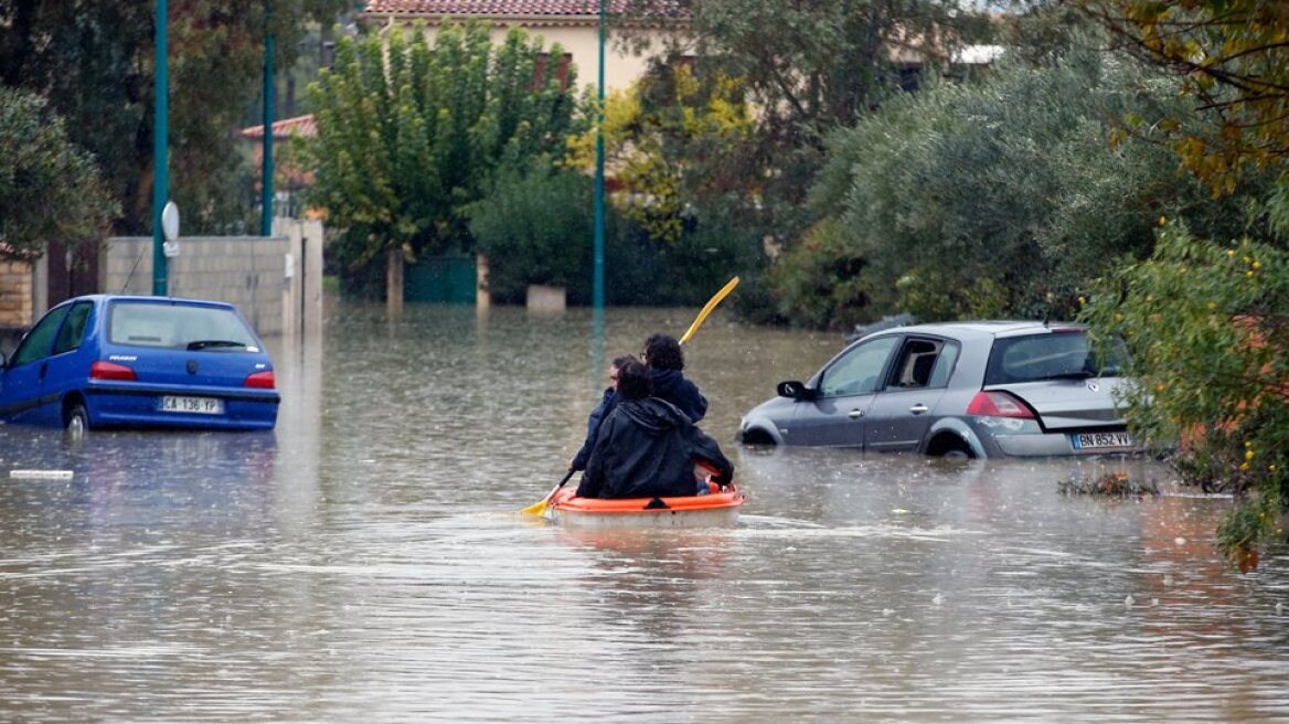 Χάος σε Γαλλία και Ιταλία από τις κατακλυσμιαίες βροχές