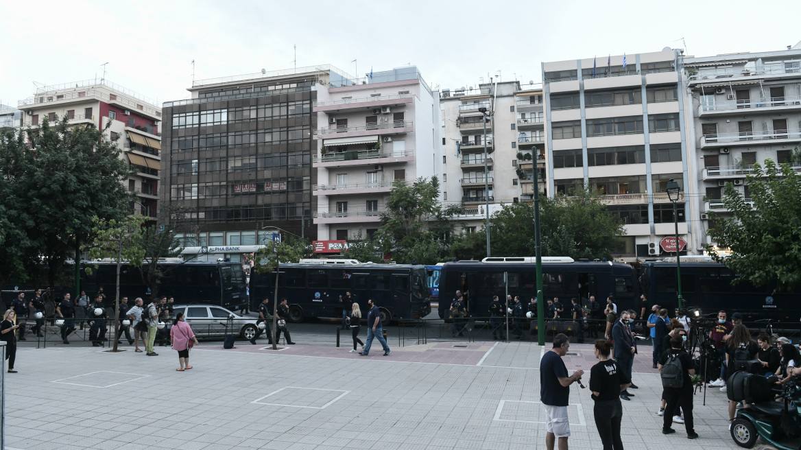 Δίκη Χρυσής Αυγής: Ποιοι δρόμοι είναι κλειστοί γύρω από το Εφετείο - Πού έχει κίνηση