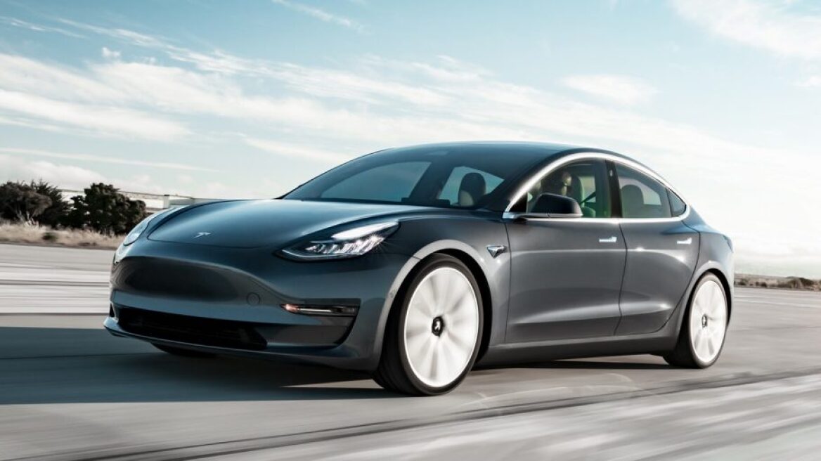 Με μπαταρίες χωρίς κοβάλτιο το Tesla Model 3