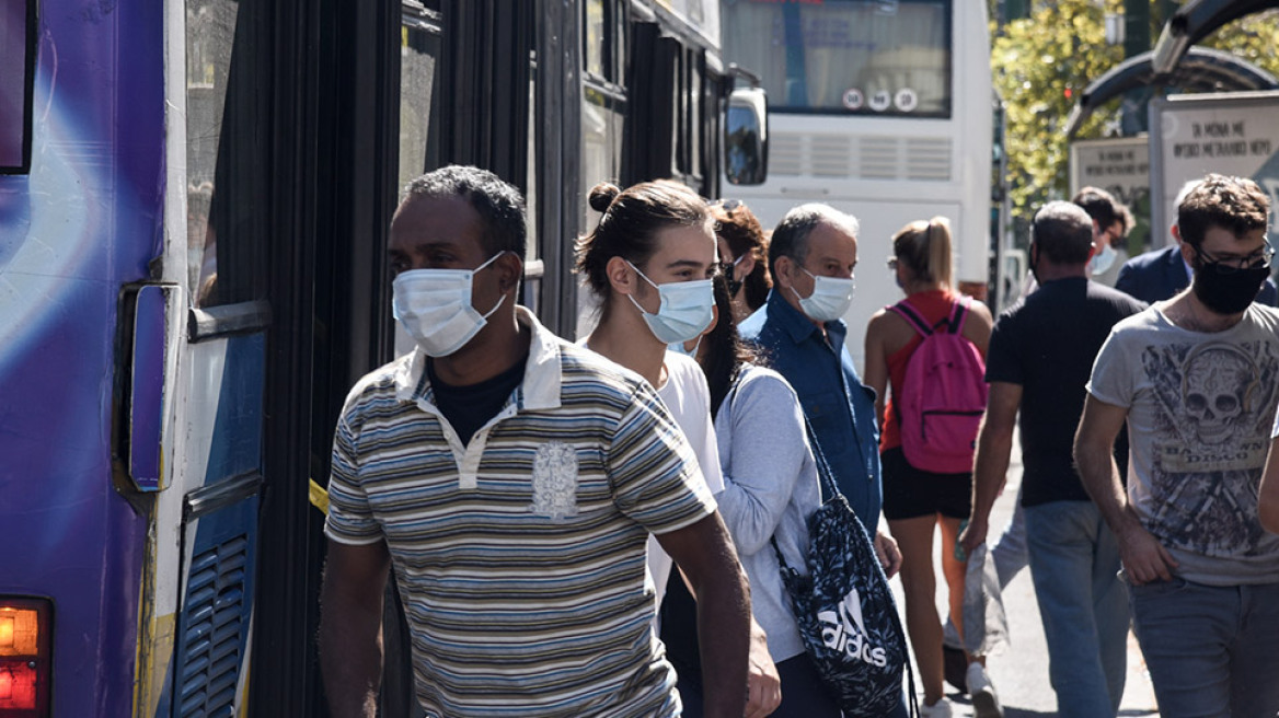 Κορωνοϊός: «Συναγερμός» σε Αττική, Κοζάνη, Ιωάννινα και Πέλλα - Υποχρεωτική μάσκα και σε εξωτερικούς χώρους με συνωστισμό