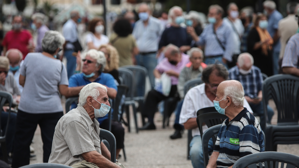 Συντάξεις: Ποιοι θα δουν αυξήσεις με τους νέους συντελεστές - Πίνακες και παραδείγματα