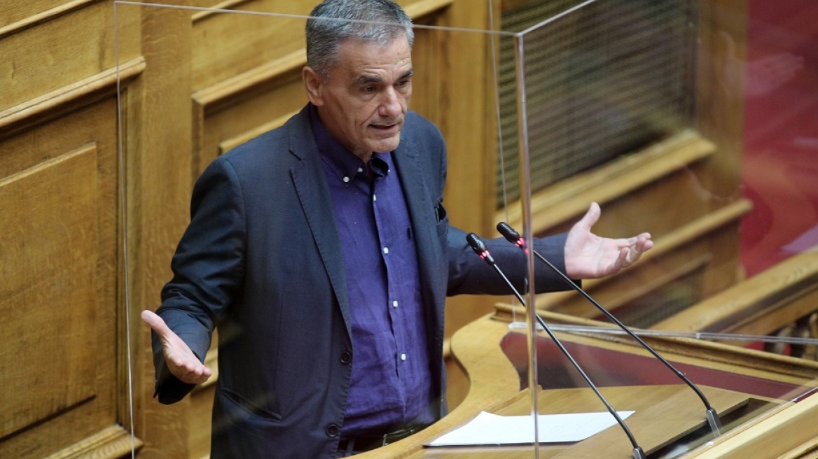 Τσακαλώτος προς ΣΥΡΙΖΑ: «Ευάλωτος» ο επικεφαλής χωρίς τη συλλογικότητα