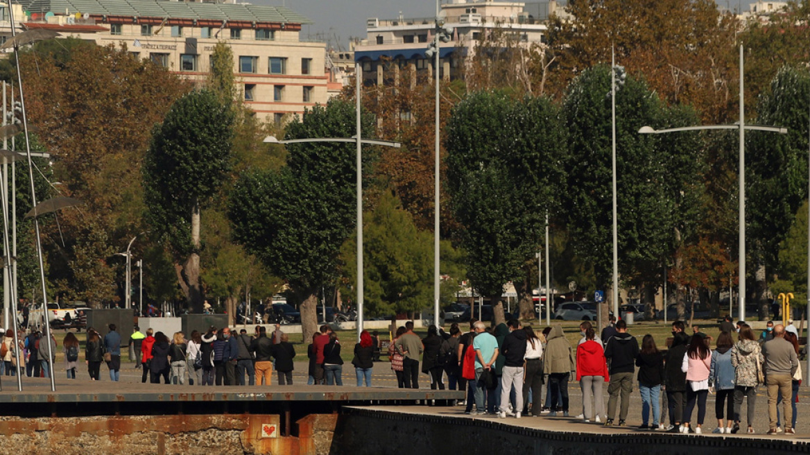 Κορωνοϊός: Θλιβερή «πρωτιά» της Θεσσαλονίκης με 540 κρούσματα