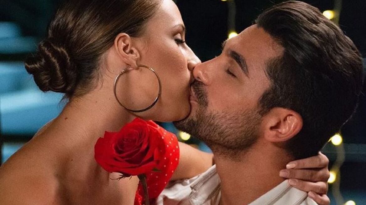 The Bachelor: Η Αντζελίνα έκοψε στα δύο το τριαντάφυλλο που έδωσε ο Παναγιώτης στην Άννα