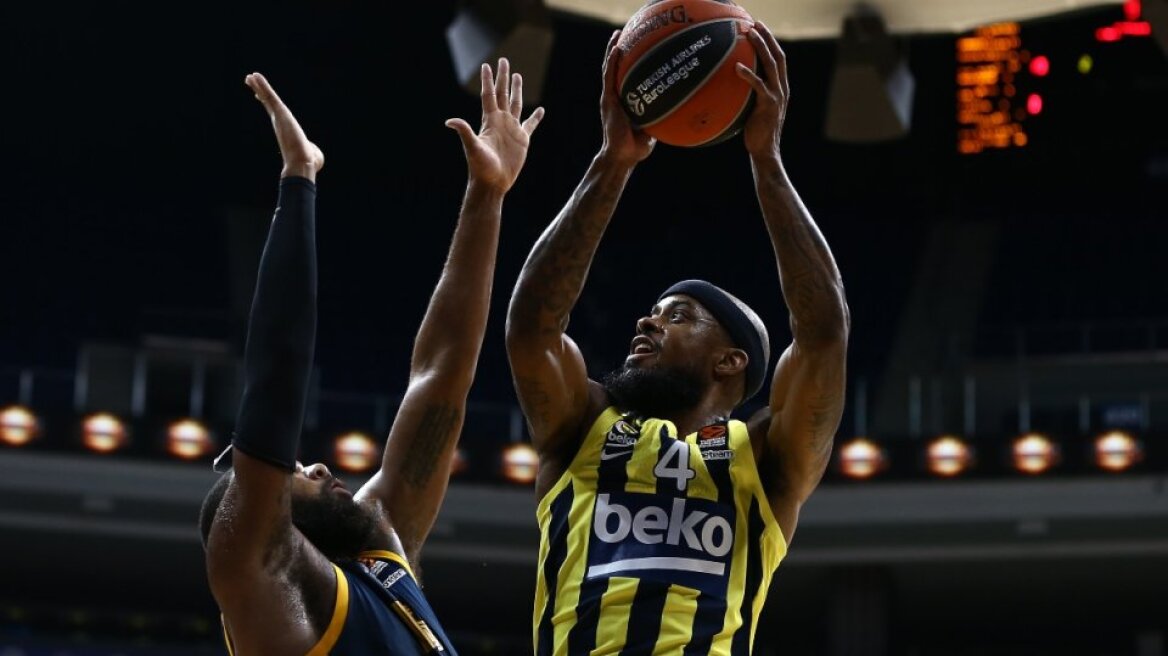 Euroleague, Φενέρμπαχτσε - Χίμκι 83-71: Λάθος εσείς, καλάθι εμείς