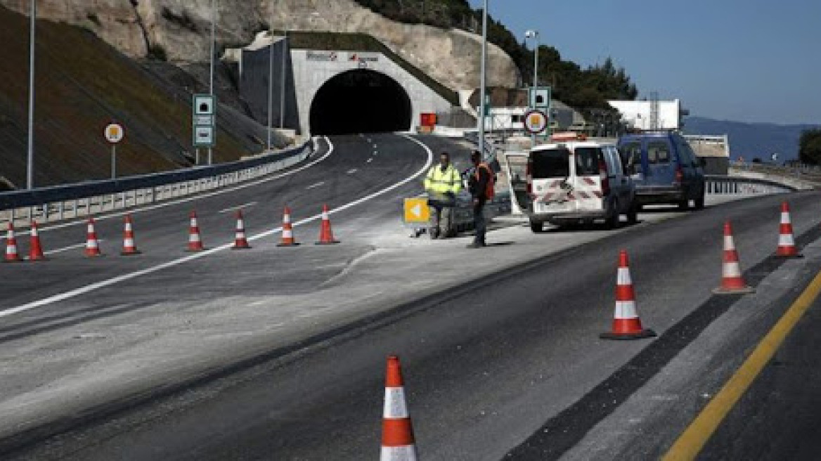 Σοκ στο Αίγιο: Άνδρας αυτοκτόνησε πέφτοντας από γέφυρα