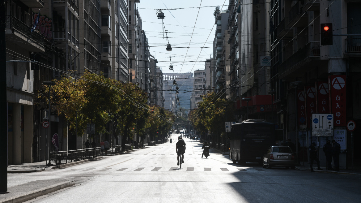 Κορωνοϊός - Γώγος: Μικρή άρση των μέτρων και μεγάλη προσοχή 