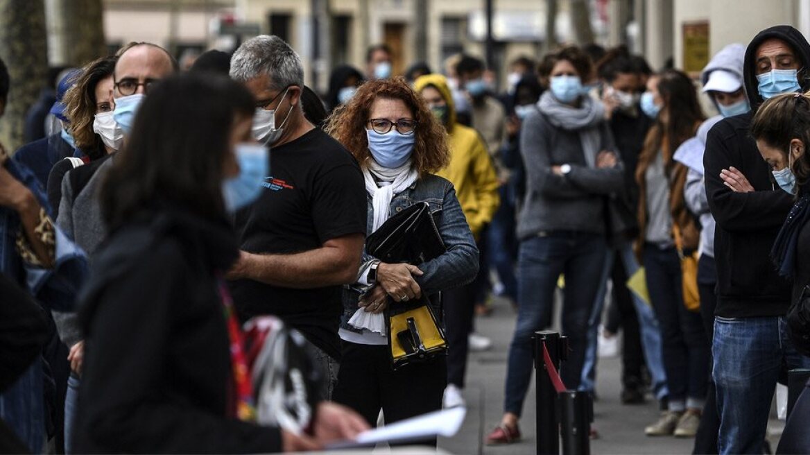 Κορωνοϊός - Προβληματισμός στους επιστήμονες: Αυξάνονται οι ασθενείς που νοσούν για δεύτερη φορά