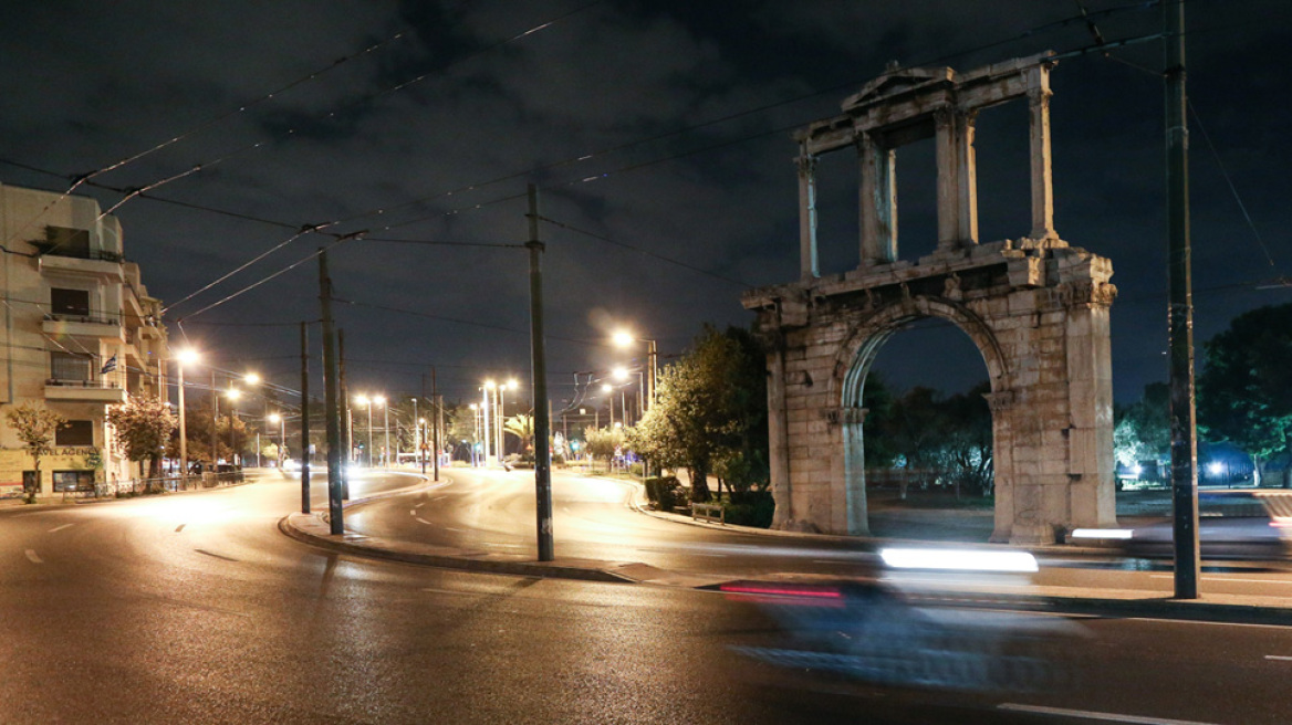 «Είναι νωρίς να μιλάμε για χαλάρωση των μέτρων» λένε οι λοιμωξιολόγοι 