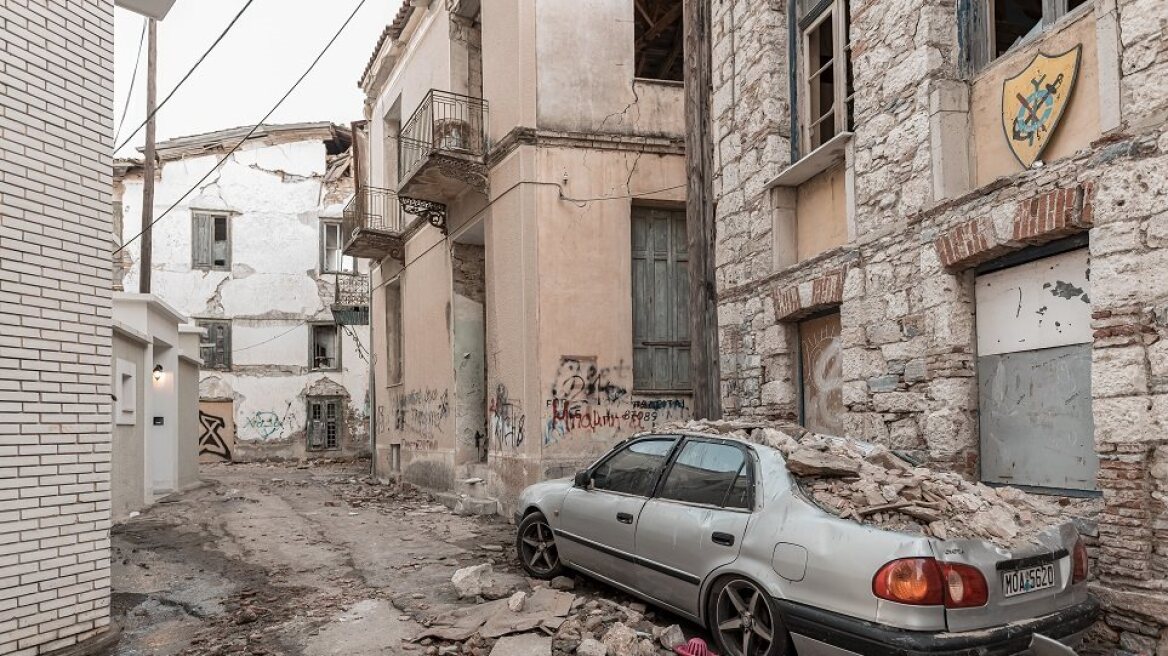 Σεισμός στη Σάμο: Ένας μήνας από τη φονική δόνηση  - Μετράνε ακόμα τις πληγές τους οι κάτοικοι