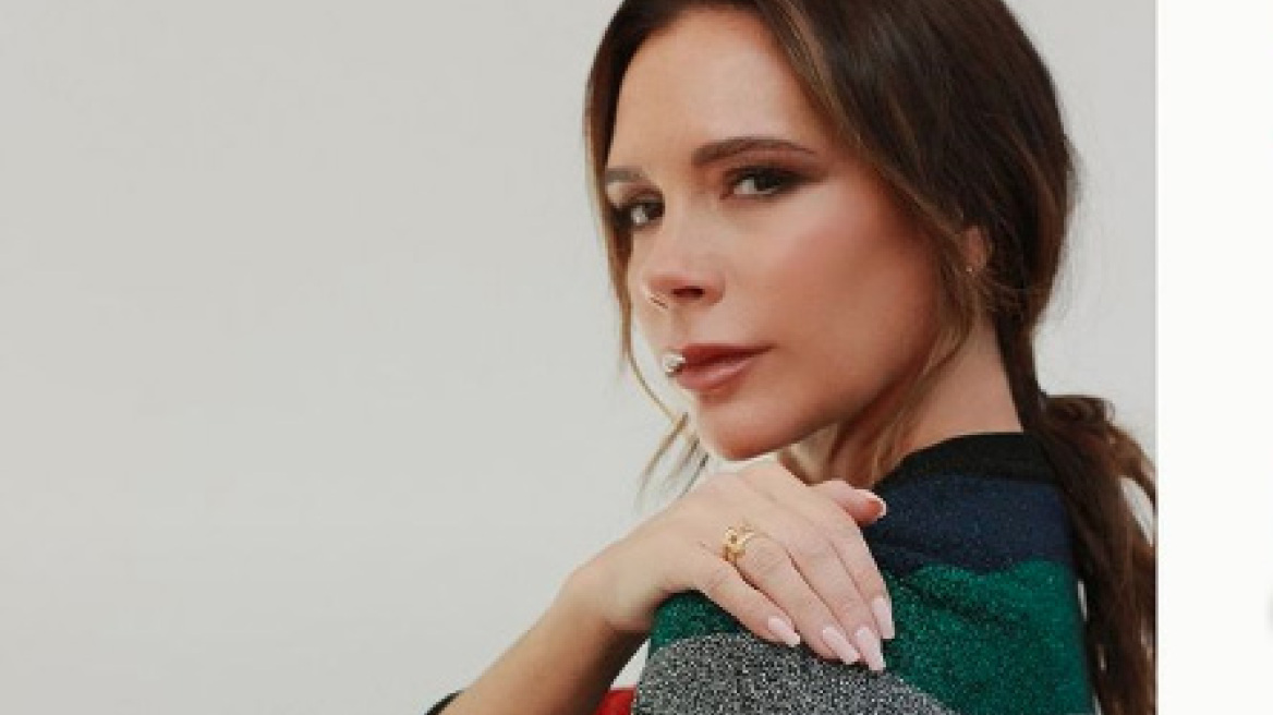 Η Victoria Beckham σχεδίασε ένα κολάν που φοριέται και ως παντελόνι