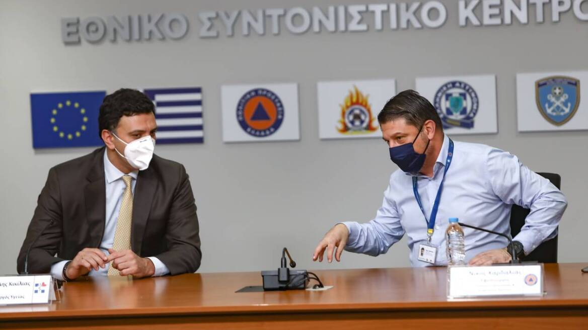 Κορωνοϊός - Κικίλιας: Να προσπαθήσουμε λίγο ακόμη, η περίοδος είναι κρίσιμη