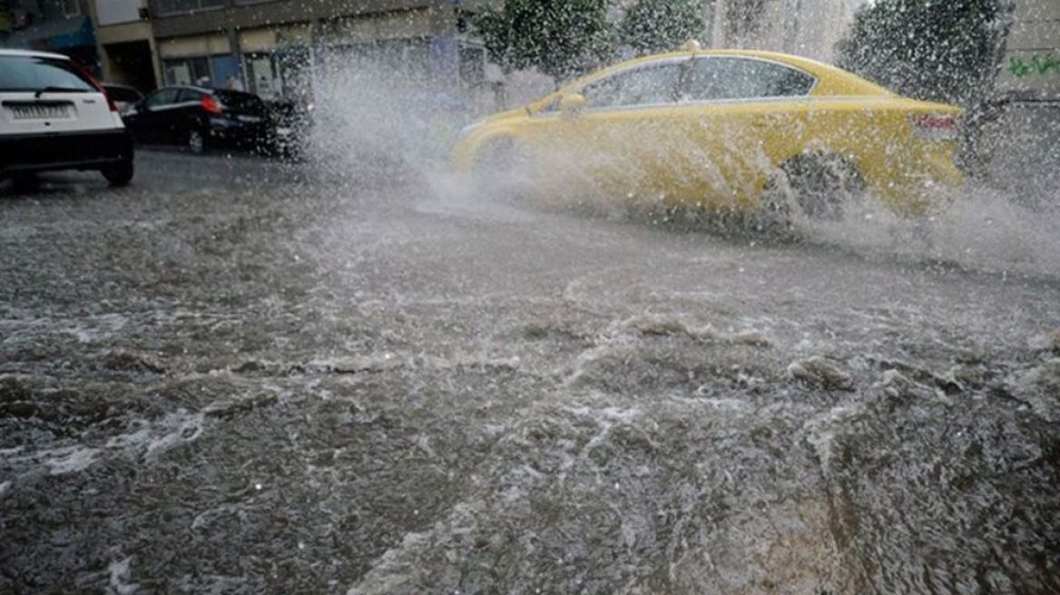 Βροχές σήμερα σε όλη τη χώρα