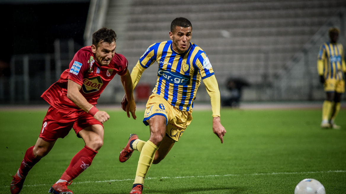 Super League 1, Βόλος-Παναιτωλικός 0-0: Άντεξε και με 10'