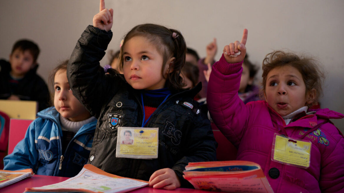 Η Unicef στηρίζει  παιδιά στη Βρετανία για πρώτη φορά στην ιστορία - «Επαίσχυντο» το γεγονός, λένε οι Εργατικοί