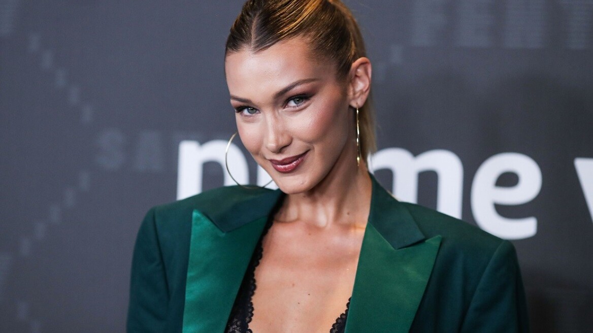 Η Bella Hadid μόλις υιοθέτησε την τάση που αγαπούσαμε στα τέλη της δεκαετίας του 90