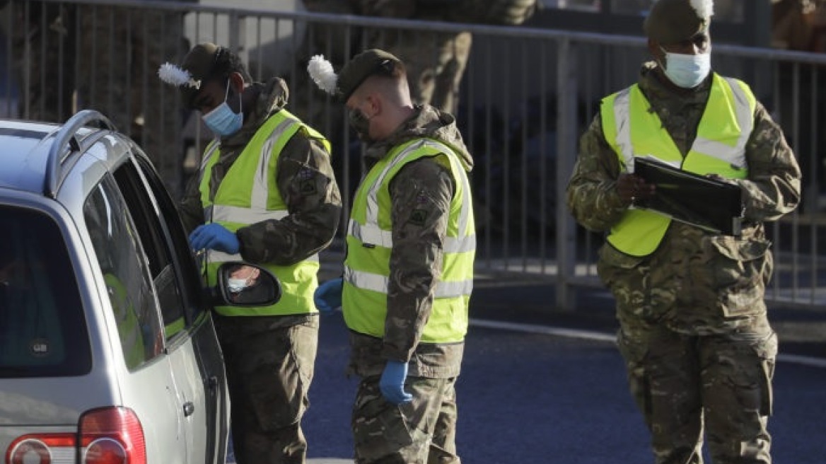 Βρετανία: Αναχώρησαν από το Ντόβερ 4.500 νταλίκες