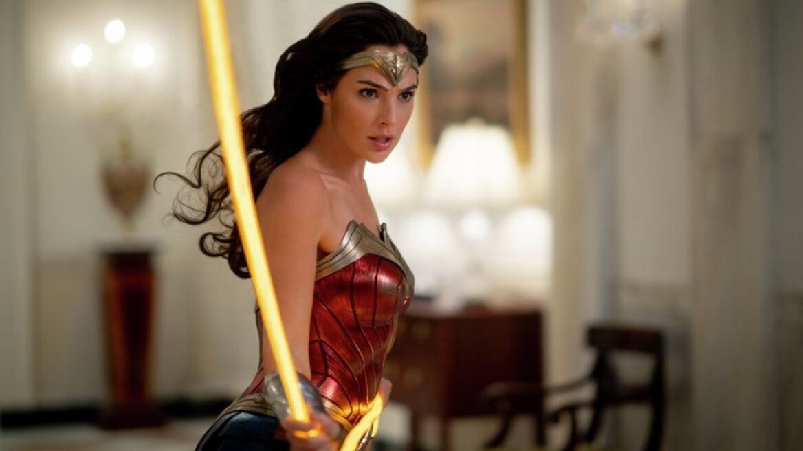 Η «Wonder Woman» νίκησε τον κορωνοϊό