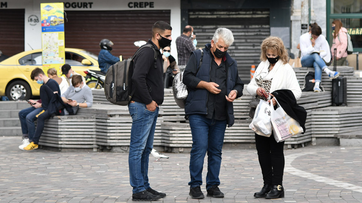 Κορωνοϊός: Σκληρό lockdown σε επτά «κόκκινες» περιοχές - Στην Αττική το 1 στα 3 σημερινά κρούσματα