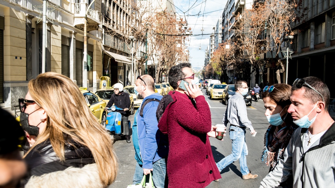 Κορωνοϊός - Παγκόσμιος Οργανισμός Υγείας: Οι υφασμάτινες μάσκες προστατεύουν και από τις μεταλλάξεις