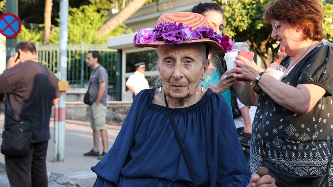 Τιτίκα Σαριγκούλη: Οι άγνωστες πτυχές της ζωής μιας εκ πεποιθήσεως εργένισσας