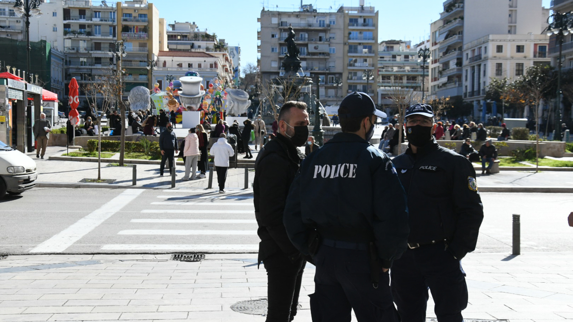 Κίνηση στους δρόμους: Πού έχει μεγάλο μποτιλιάρισμα τώρα 