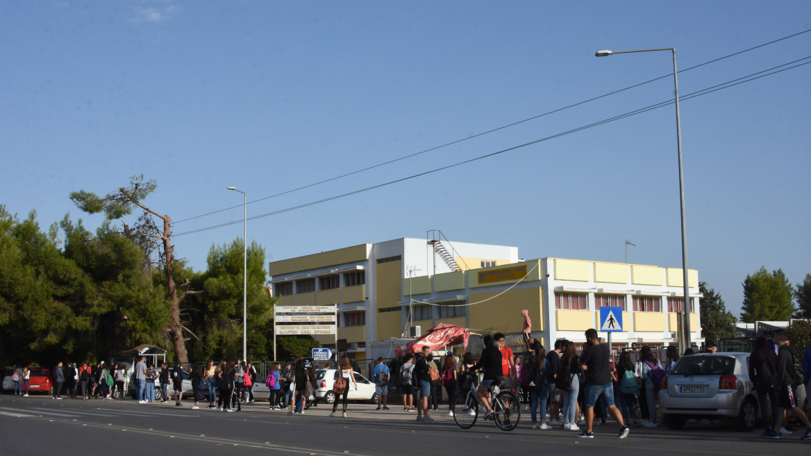 Άνοιγμα σχολείων: Γιατί κάποια Γυμνάσια στην Αττική δεν μπορούν να ανοίξουν