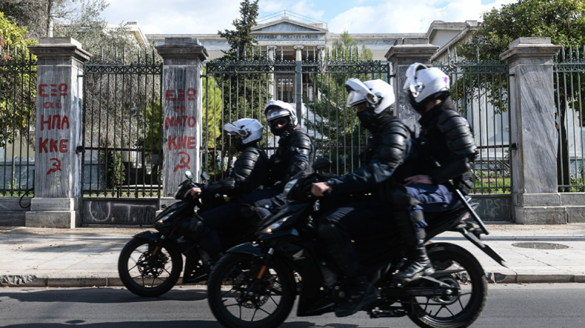 Το 60,5% θέλει Αστυνομία στα πανεπιστήμια