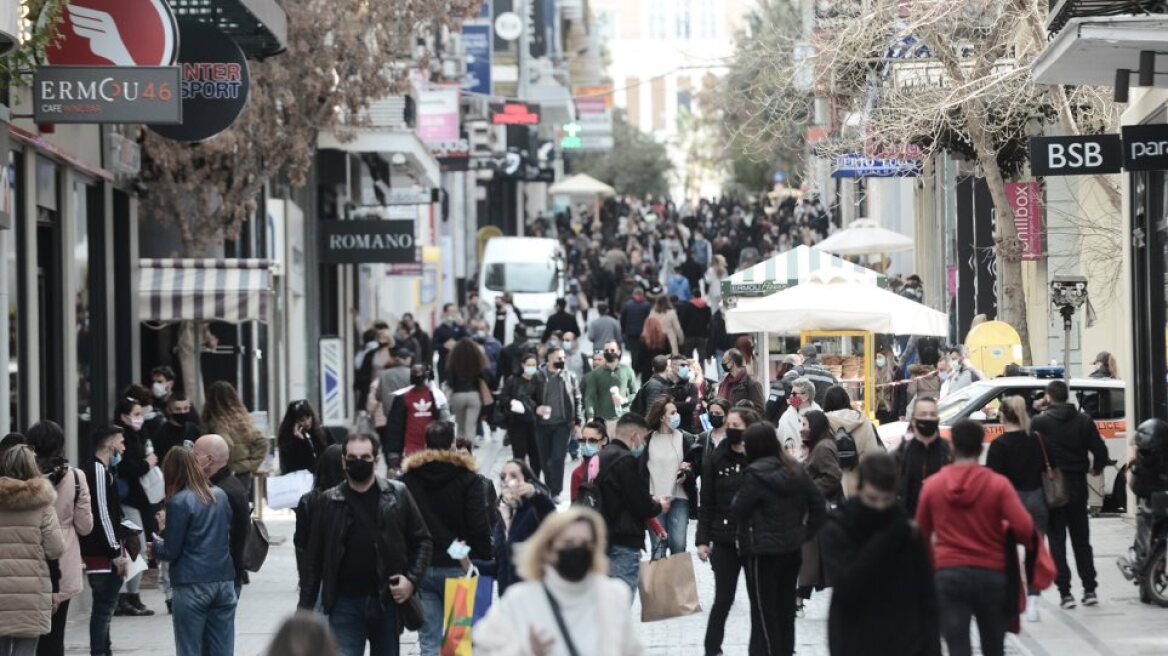 Κυβέρνηση: Στην άμυνα για μεταλλάξεις - «τρίτο κύμα», στην  αντεπίθεση για περισσότερους εμβολιασμούς