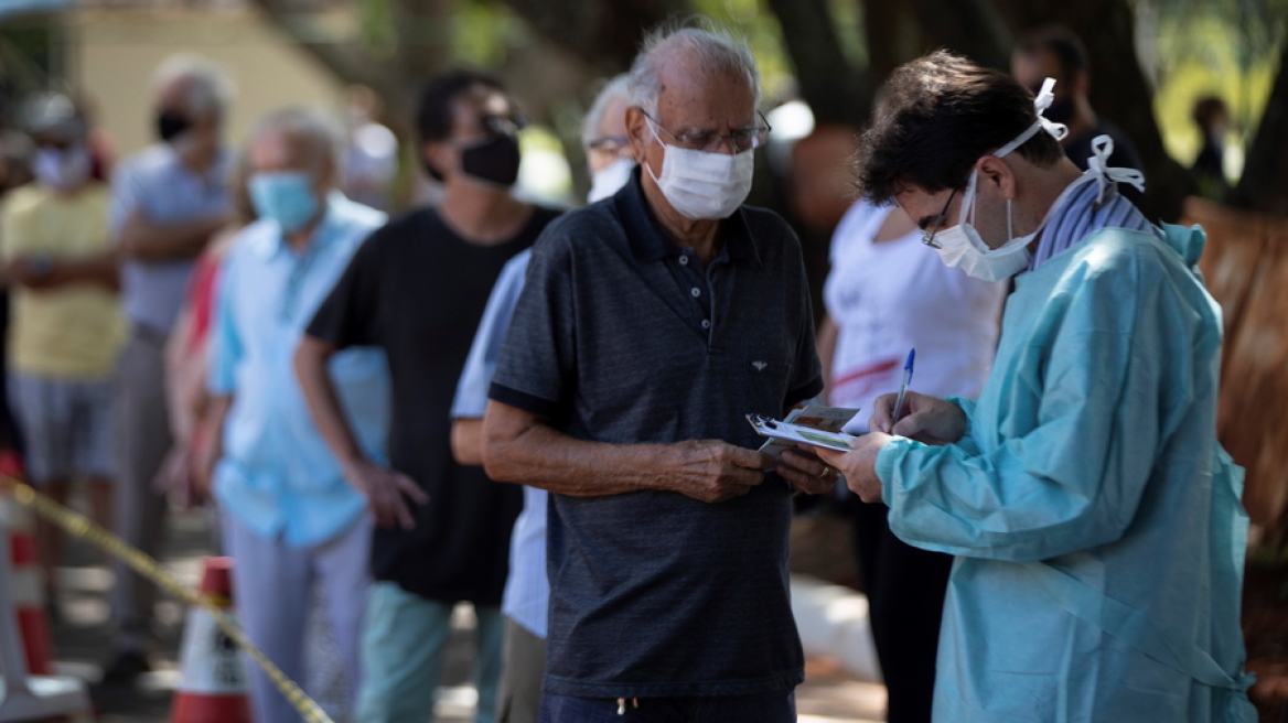 Στη «δίνη» του κορωνοϊού η Βραζιλία - Κατέληξαν άλλοι 1.212 άνθρωποι