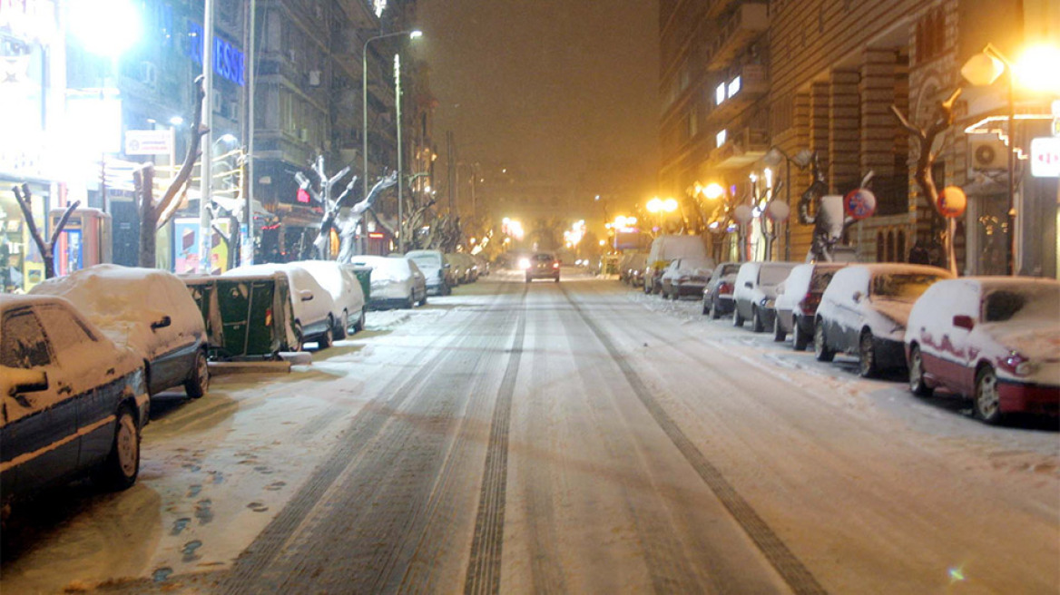 Live η εξέλιξη της κακοκαιρίας Μήδεια: Που χιονίζει, ποιες περιοχές θα πλήξει