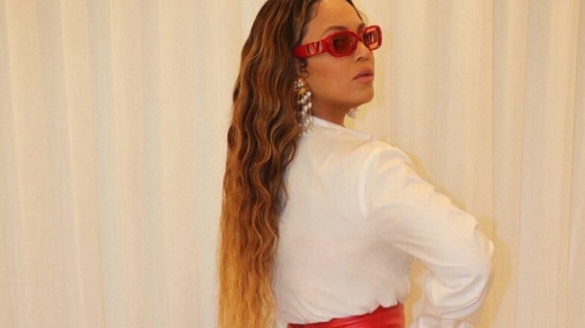 H Beyonce μοιράζεται το σέξι look της από την Ημέρα του Αγίου Βαλεντίνου που πέρασε με τον Jay-Z