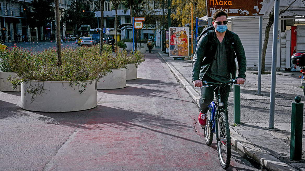 Κορωνοϊός - «Καμπανάκι» από ΑΠΘ για τις μεταλλάξεις: Η μετάδοση γίνεται εξαιρετικά γρήγορα - Απαιτείται μεγάλη προσοχή