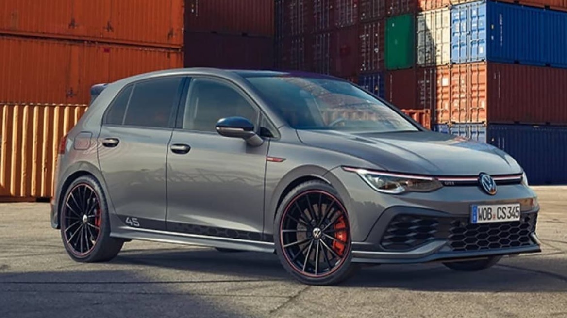 Μία εορταστική έκδοση του νέου VW Golf GTI
