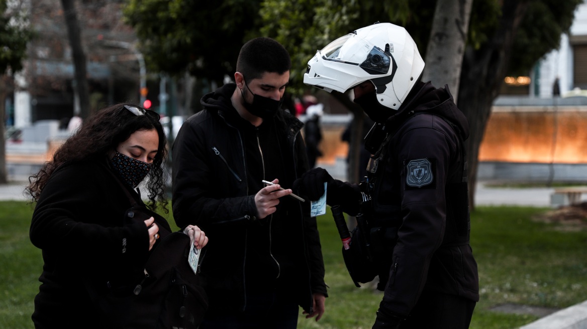 Μέτρα για τον κορωνοϊό: Δέκα συλλήψεις και πρόστιμα 456.000 ευρώ