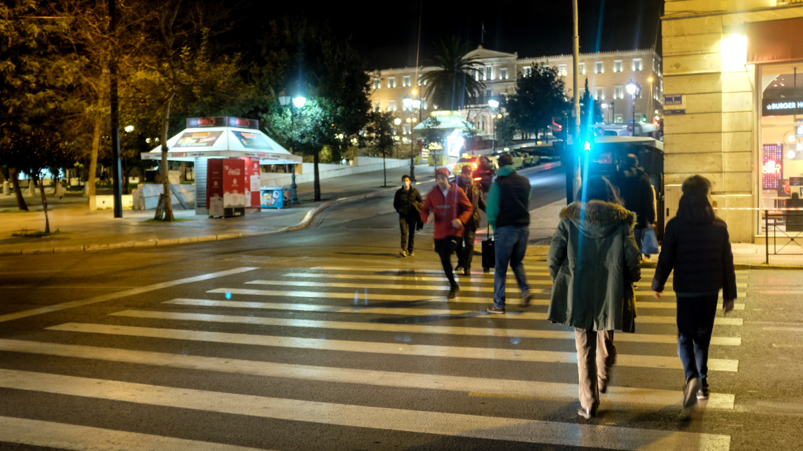 Κορωνοϊός: Οι μεταλλάξεις επικρατούν σε όλη τη χώρα - 70% αύξηση στην κυκλοφορία του βρετανικού στελέχους