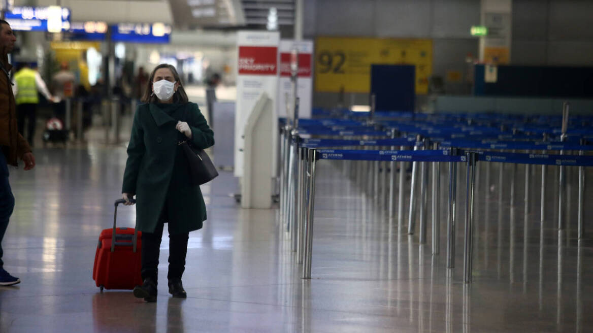 ΥΠΑ: Εως πότε παρατείνονται οι περιορισμοί για πτήσεις εσωτερικού και εξωτερικού