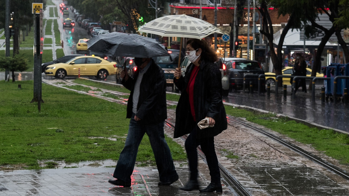 Καιρός: Βροχές και πτώση της θερμοκρασίας την Πέμπτη - Πού θα χιονίσει τη νύχτα