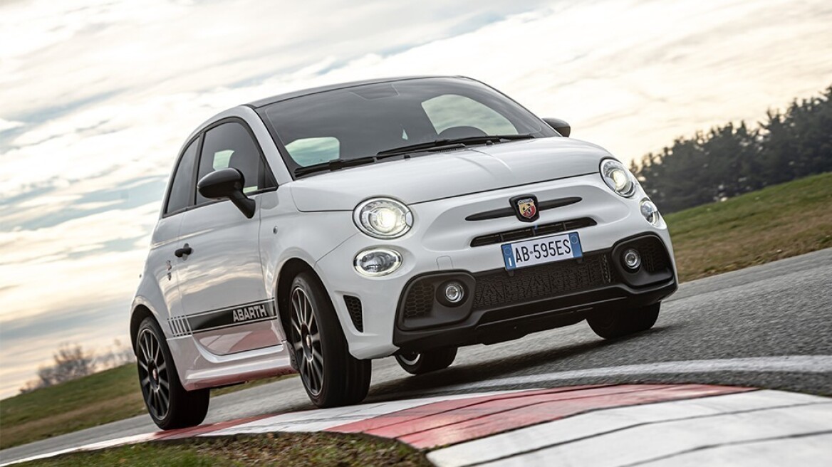 Στην Ελλάδα το κορυφαίο Abarth 595 Esseesse 