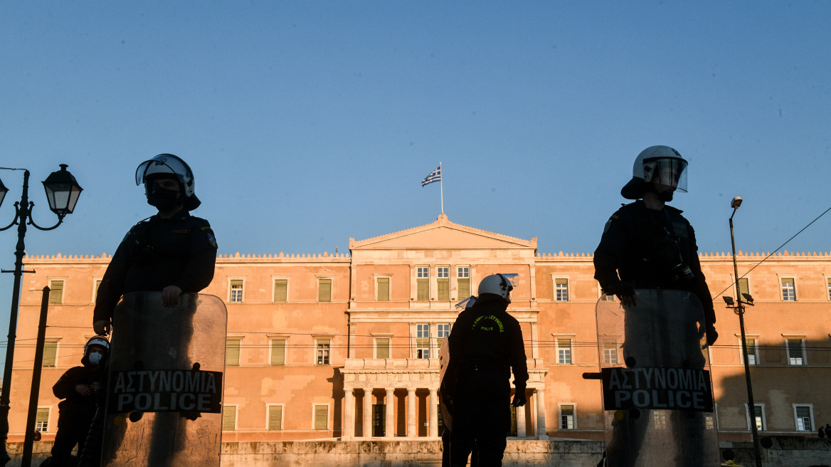 Υπουργείο Προστασίας του Πολίτη: 101 επιθέσεις και συνολικά 236 δράσεις για τον Κουφοντίνα έως τις 9 Μαρτίου