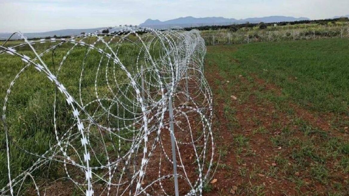 Κύπρος: Αντιδράσεις για το συρματόπλεγμα για αποτροπή εισόδου μεταναστών στην Πράσινη Γραμμή