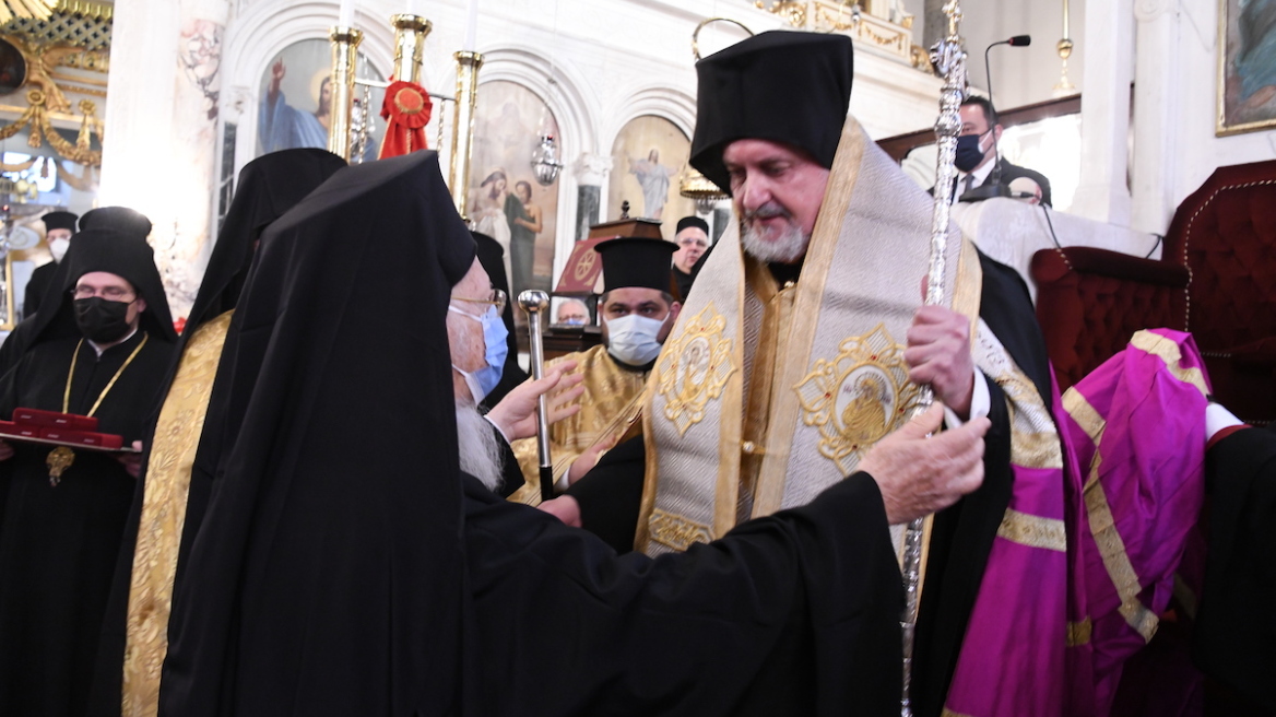 Η ενθρόνιση του Μητροπολίτη Γέροντος Χαλκηδόνος Εμμανουήλ