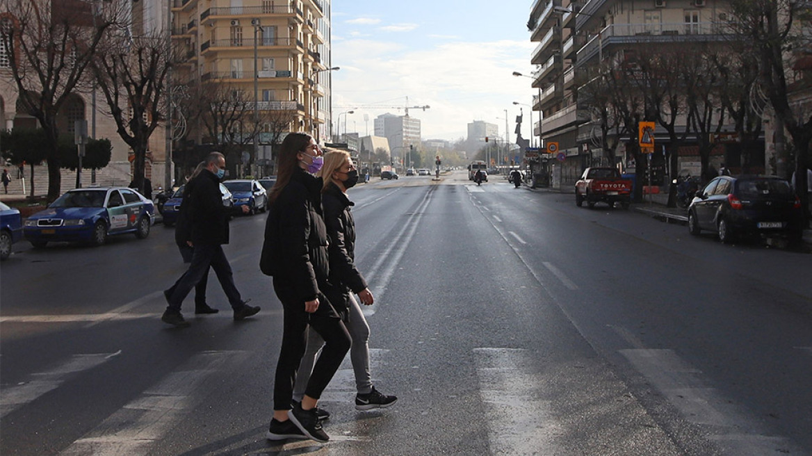 Κορωνοϊός: Νέο διπλό αρνητικό ρεκόρ με 3.586 νέα κρούσματα και 699 διασωληνωμένους - 51 θάνατοι